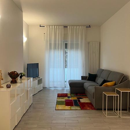 Apartament Perla Милано Екстериор снимка
