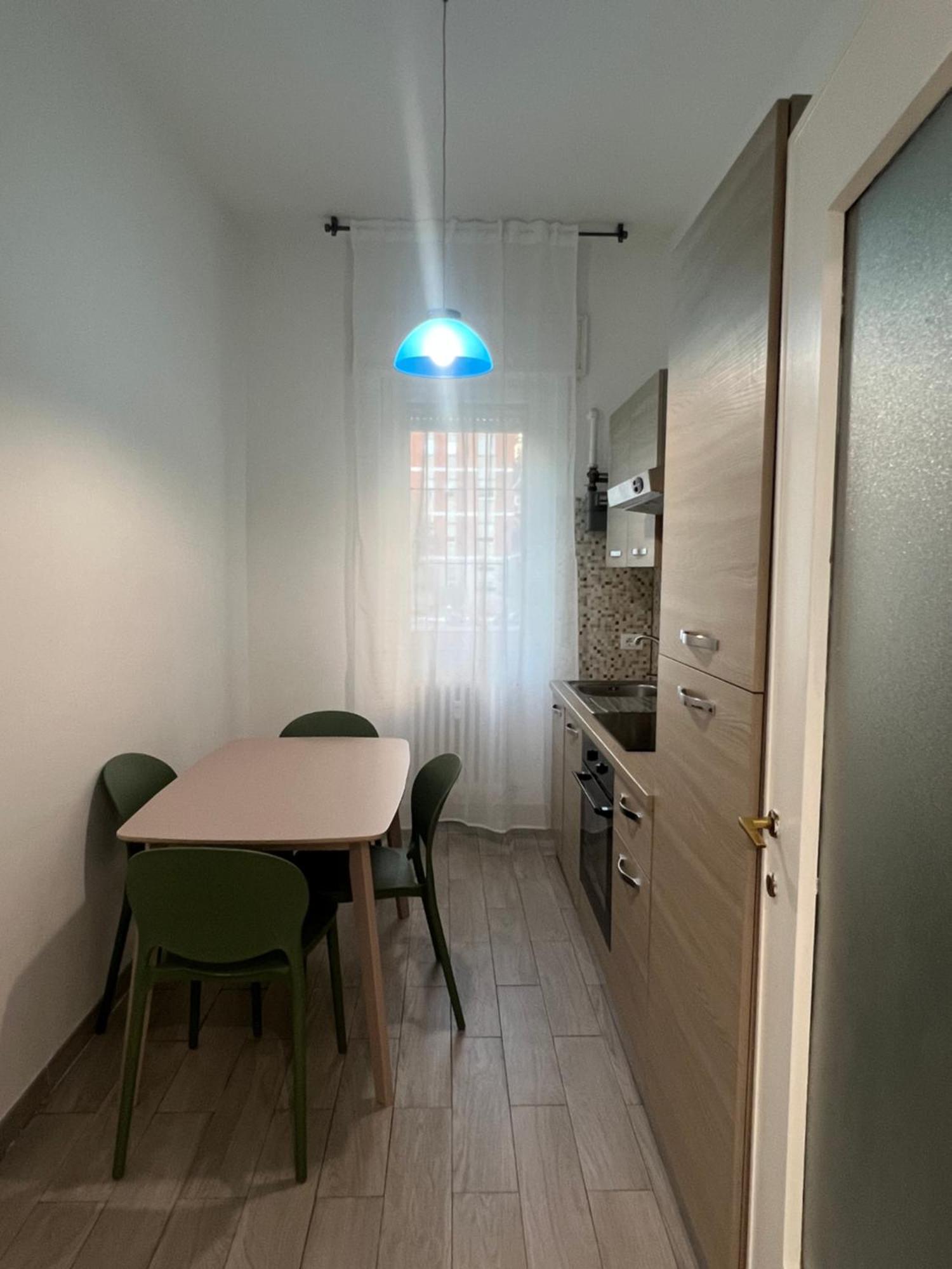 Apartament Perla Милано Екстериор снимка